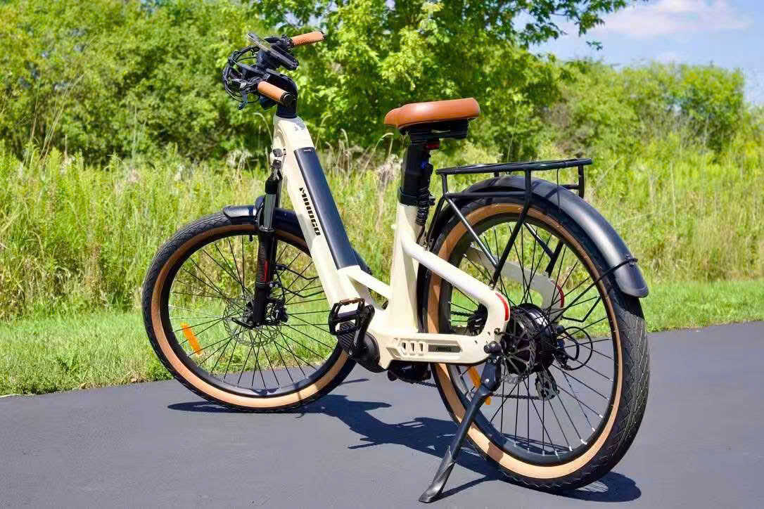 Xe đạp trợ lực bị giật khi tăng tốc: Nguyên nhân và cách khắc phục